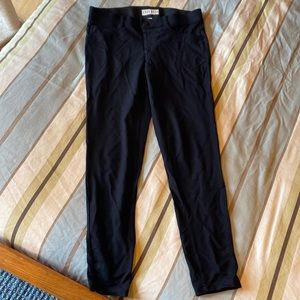 Knox Rose Jeggings SIZE MEDIUM